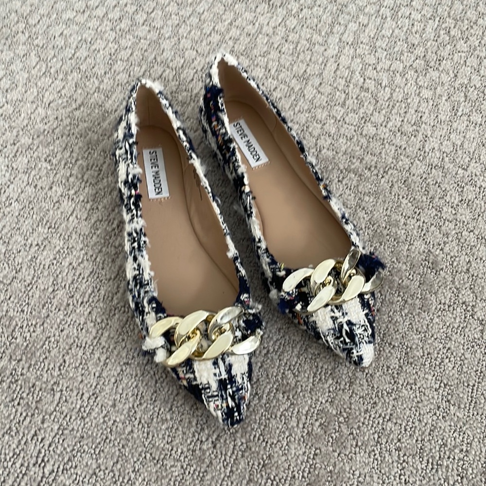 Steve Madden tweed flats.